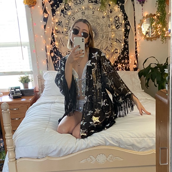 Meet your posher! - Picture 4 of 8